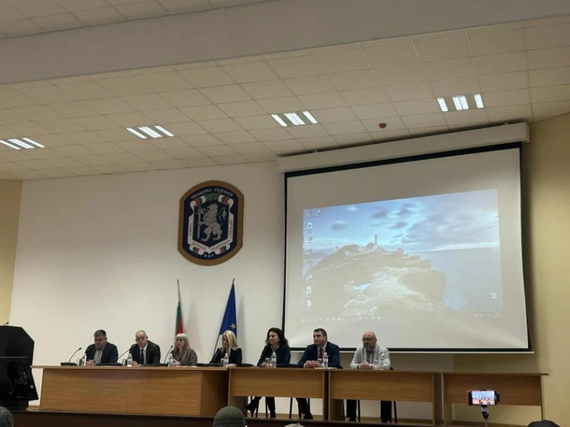 Прокуратурата открила много религиозна литература в хижа "Петрохан"
