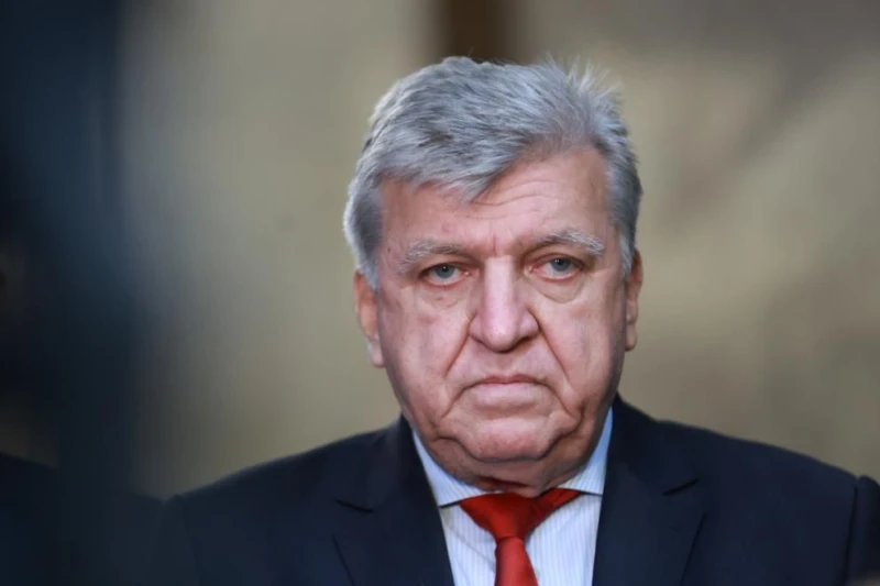 Манол Генов: Сандов се оплете в думите си