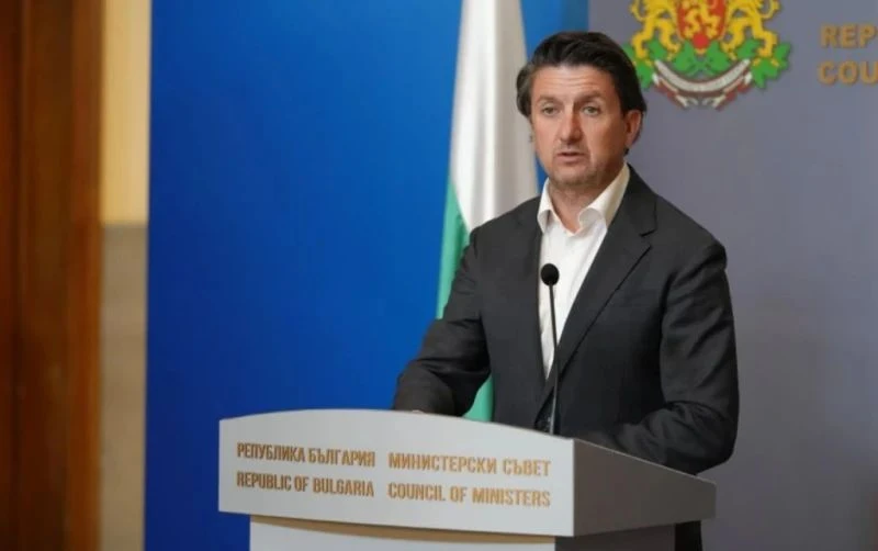 Министър Боршош настоява за ново обсъждане на законопроекта за туризма