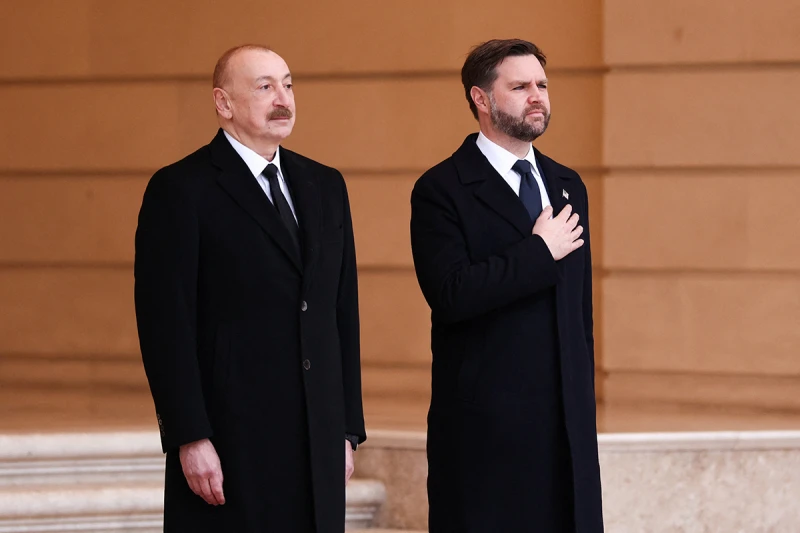 Вицепрезидентът на САЩ пристигна на официално посещение в Азербайджан