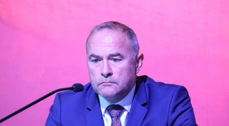 Бойко Величков: Преследваме Купата, Пастор ще продължи да бъде наш футболист