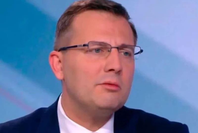 Станислав Анастасов: Знаем защо Мирчев пуска фалшиви димки по време на изслушването за трагедията в хижа "Петрохан"