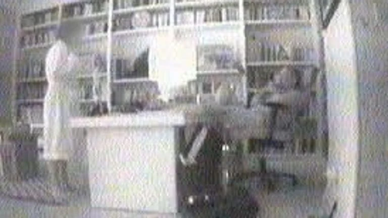Епстийн е инсталирал скрити видеокамери в дома си във Флорида