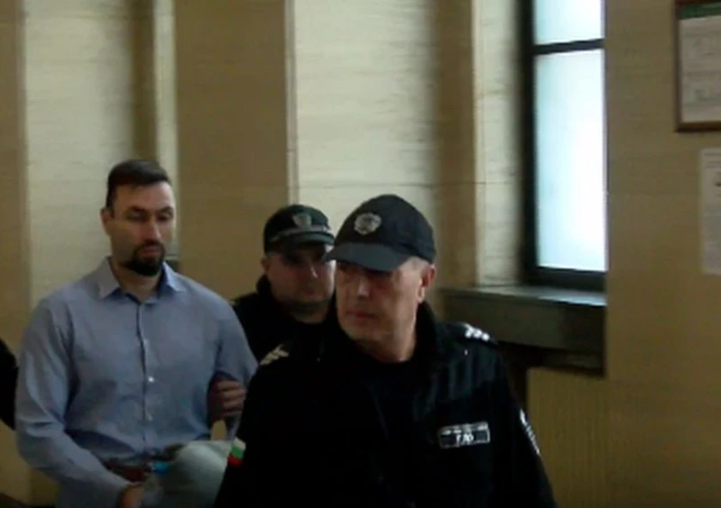 Намалиха присъдата на убиеца на Евгения, няма да лежи до живот