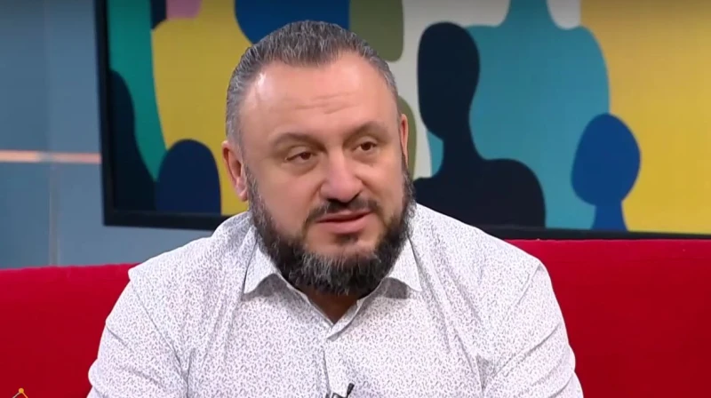 Светлин Желев: Изкуственият интелект все по-често влиза в ролята на емоционална опра