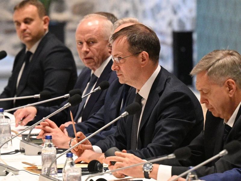 Руската делегация пристигна в Женева