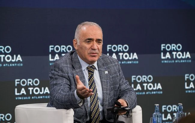 Каспаров предлага да се създаде "руски Тайван" на Запад