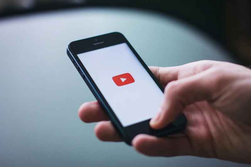 Потребители на YouTube съобщиха за нови ограничения