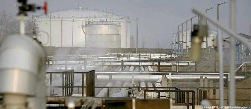 Словакия обяви извънредно положение заради спрените доставки по нефтопровода ''Дружба''