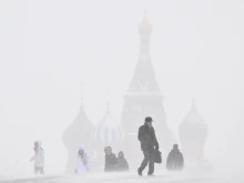 Зимен ад в Москва: Нивото на снежната покривка може да счупи всички рекорди