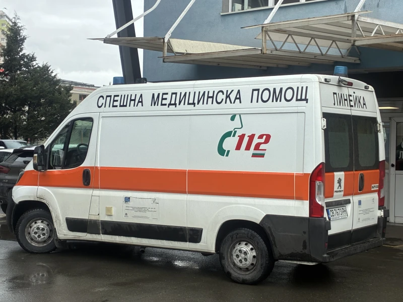 Четирима души пострадаха при челна катастрофа между Поморие и Каблешково