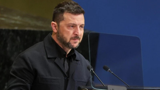 ゼレンスキー氏はロシアとの本格的な妥協の用意があると発表