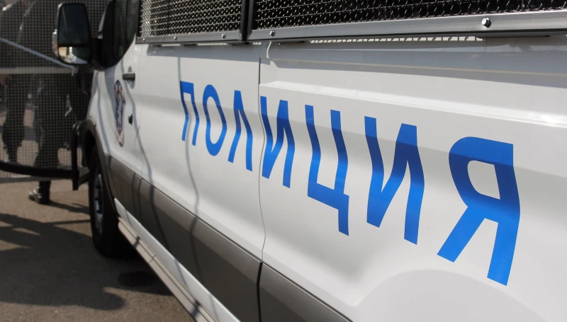 Мъж е открит прострелян в дома си в Сливен