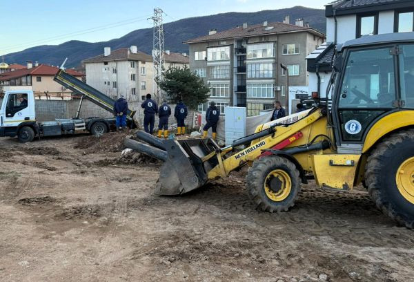 Свързват новия водопровод в Асеновград