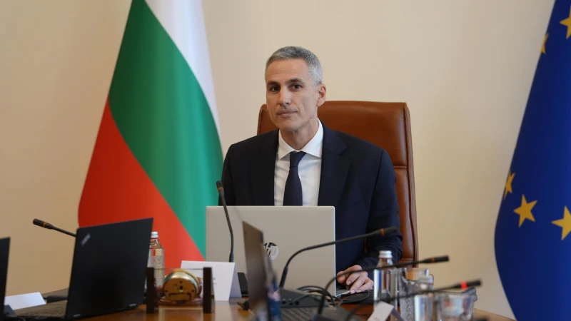 Андрей Гюров: Не можем да си позволим да пестим от демокрация