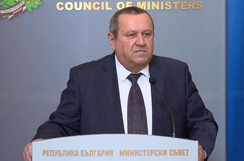Хасан Адемов: Няма да позволим социалната политика да влияе на вота на българските граждани