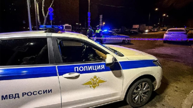 Полицай е загинал след като взривно устройство е избухнало до