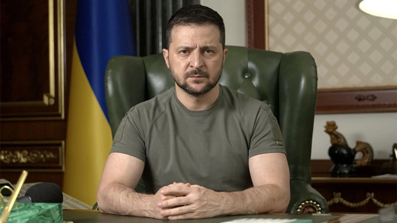 Зеленски коментира руските обвинения за ядрени оръжия в Украйна