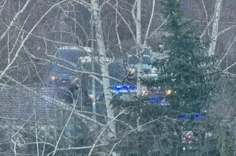 Пътен инцидент с бус, превозващ ученици, е станал в София