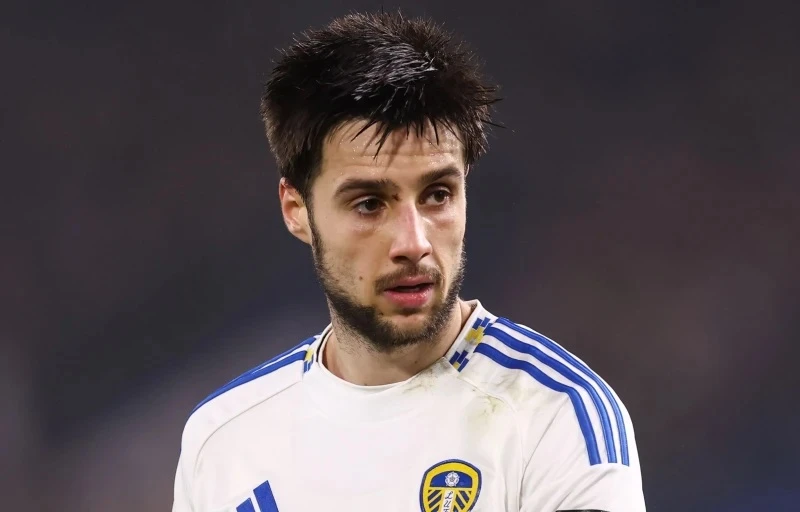 Илия Груев е 