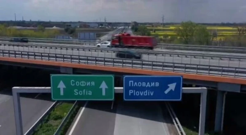 Винетките за леките автомобили ще отпаднат, ще се таксува според реално изминато разстояние