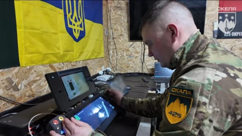 Defence Express: Ранени украински войници евакуирани с наземен дрон
