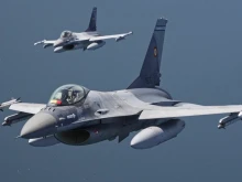 Румъния вдигна изтребители F-16 заради дрон, навлязъл във въздушното и пространство