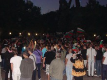 Протестът огласи Главната с химна и "Всеки ден ще е така, до победата"