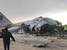 15 души загинаха при падане на военен самолет в Боливия