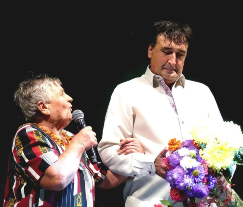 На 87 класната на Веселин Маринов не се спира