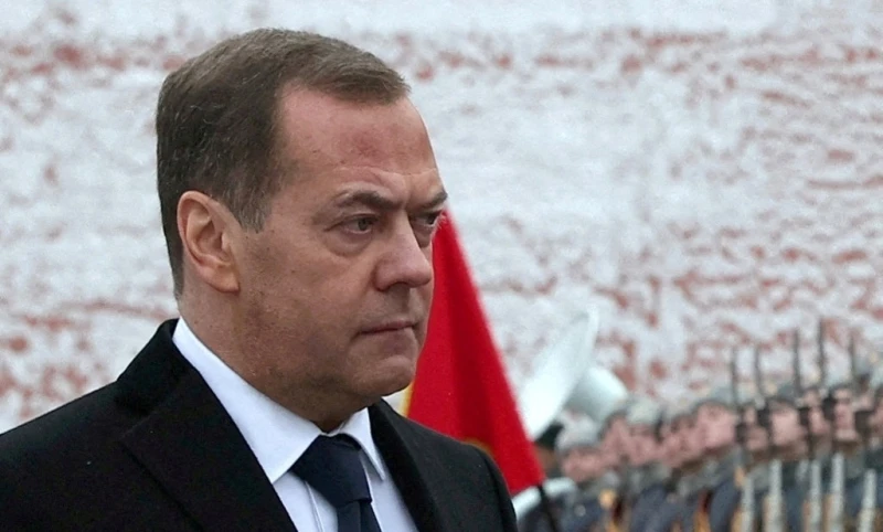 Медведев: Миротворецът Тръмп за пореден път показа истинското си лице