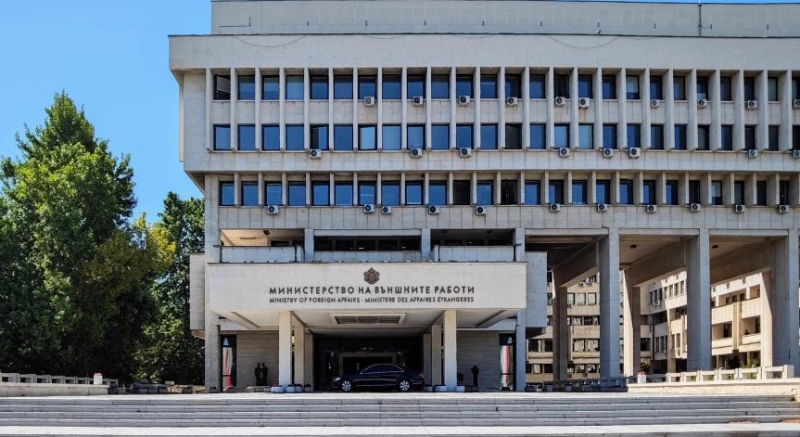 МВнР: Силно сме обезпокоени от военната ескалация в региона
