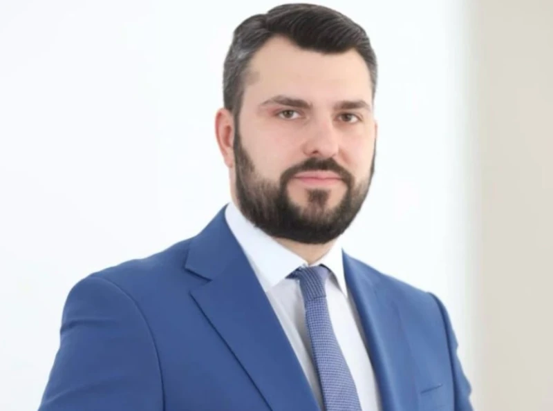 Бившият външен министър: Призовавам правителството да се свърже с българските граждани в Иран и да им предложи съдействие