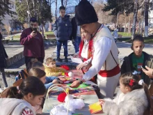 Кочериново отбеляза Баба Марта с празник на българските традиции