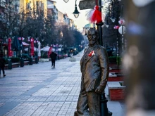 Над 400 деца украсиха центъра на София с мартеници