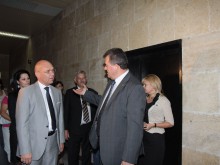 Бизнесът увеличава оборотите