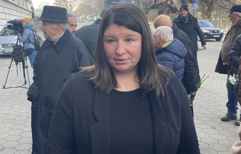 БФ Борба навръх националния празник: Заслужаваме свободно от финансови злоупотреби и корупционни практики бъдеще
