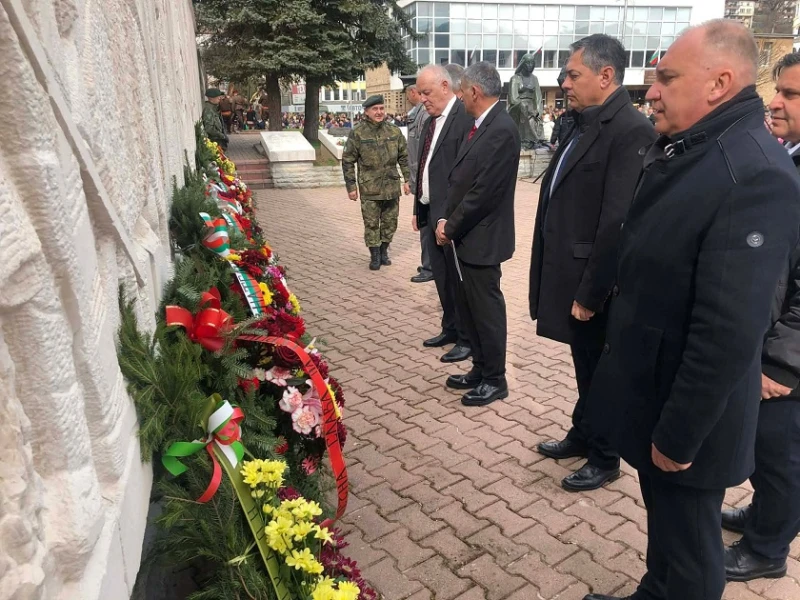 Смолян отбеляза тържествено 148 години свобода