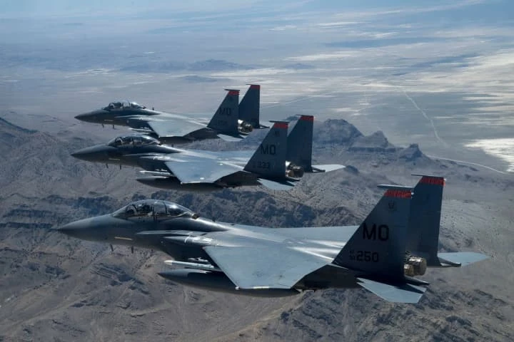 WSJ: Кувейтски пилот на F/A-18 погрешно е свалил американските F-15