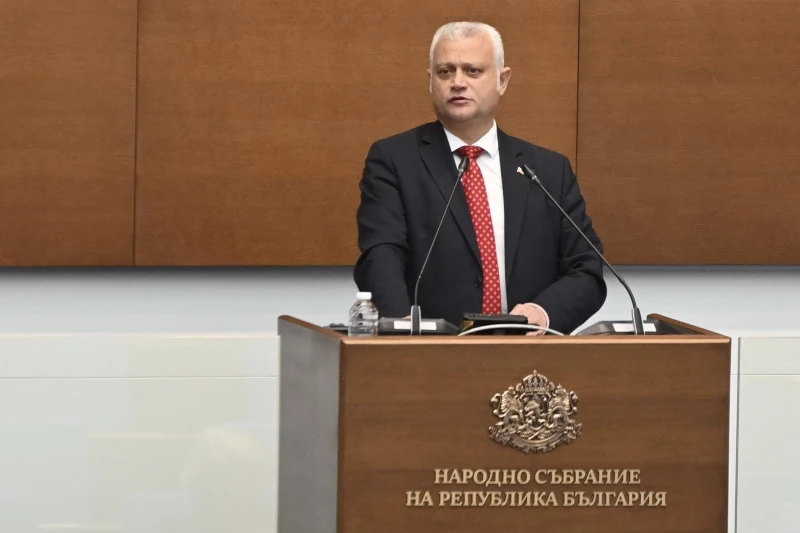 Министър Дечев: Ключов сигнал срещу Ивайло Калушев е изгубен в МВР преди повече от две години