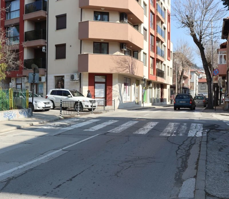 Започва преасфалтиране на ул. "Митрополит Борис" в Благоевград