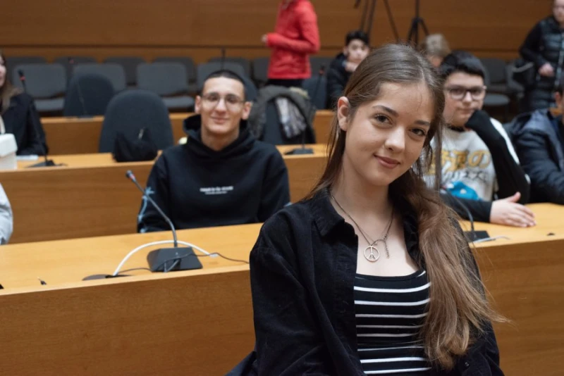 Ученици от пловдивски гимназии дадоха старт на учебната година на Модерна академия на изкуствата "Синдикат"