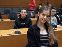 Ученици от пловдивски гимназии дадоха старт на учебната година на Модерна академия на изкуствата "Синдикат"