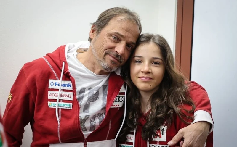 Бащата на Малена Замфирова: Контактна е, смяхме се заедно, оставаме оптимисти