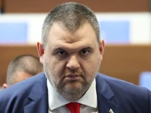 Делян Пеевски: Внасяме промени в Закона за бюджета на ДОО, които предвиждат великденски добавки за пенсионерите под прага на бедността