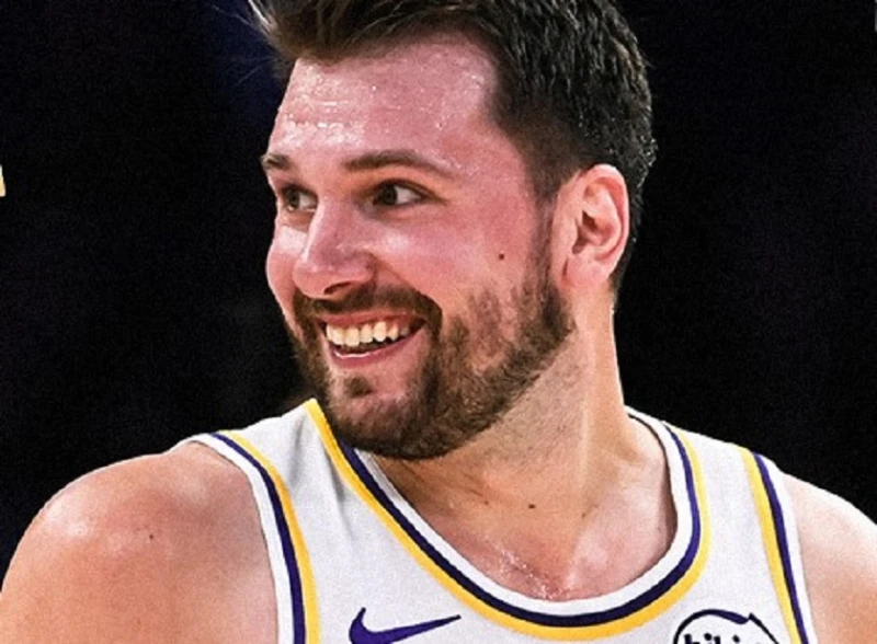 Нов голям двубой за Лука Дончич при успех на Лейкърс в NBA