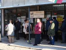Протест в пощенски клон в столичния квартал "Стрелбище" временно спря изплащането на пенсии