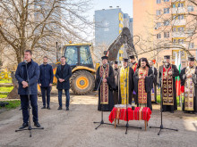С първа копка започна обновяването на старозагорския кв. "Зора"