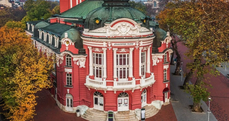 Отбелязват по уникален начин 105 години от създаването на драматичен театър "Стоян Бъчваров" във Варна