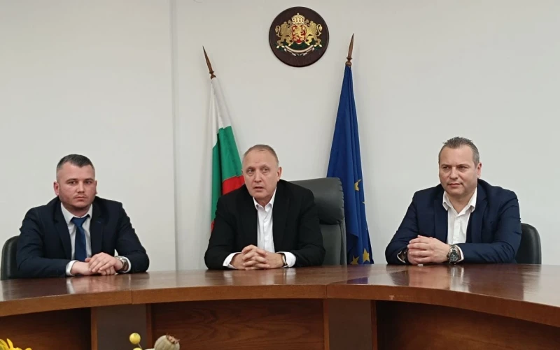 Областният управител на Пловдив представи новите си заместници